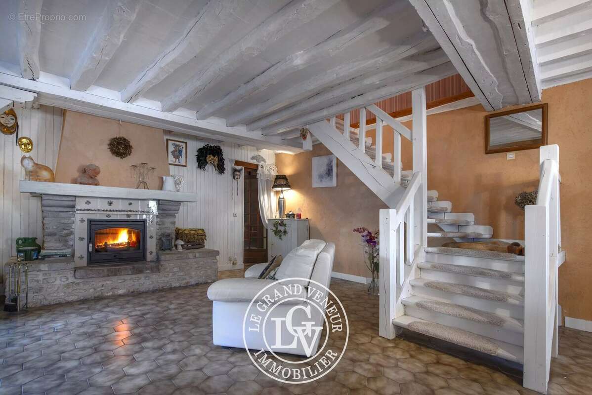 Maison à FONTAINEBLEAU