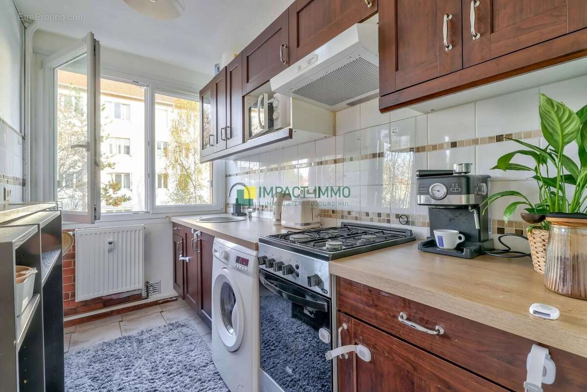 Appartement à COLOMBES
