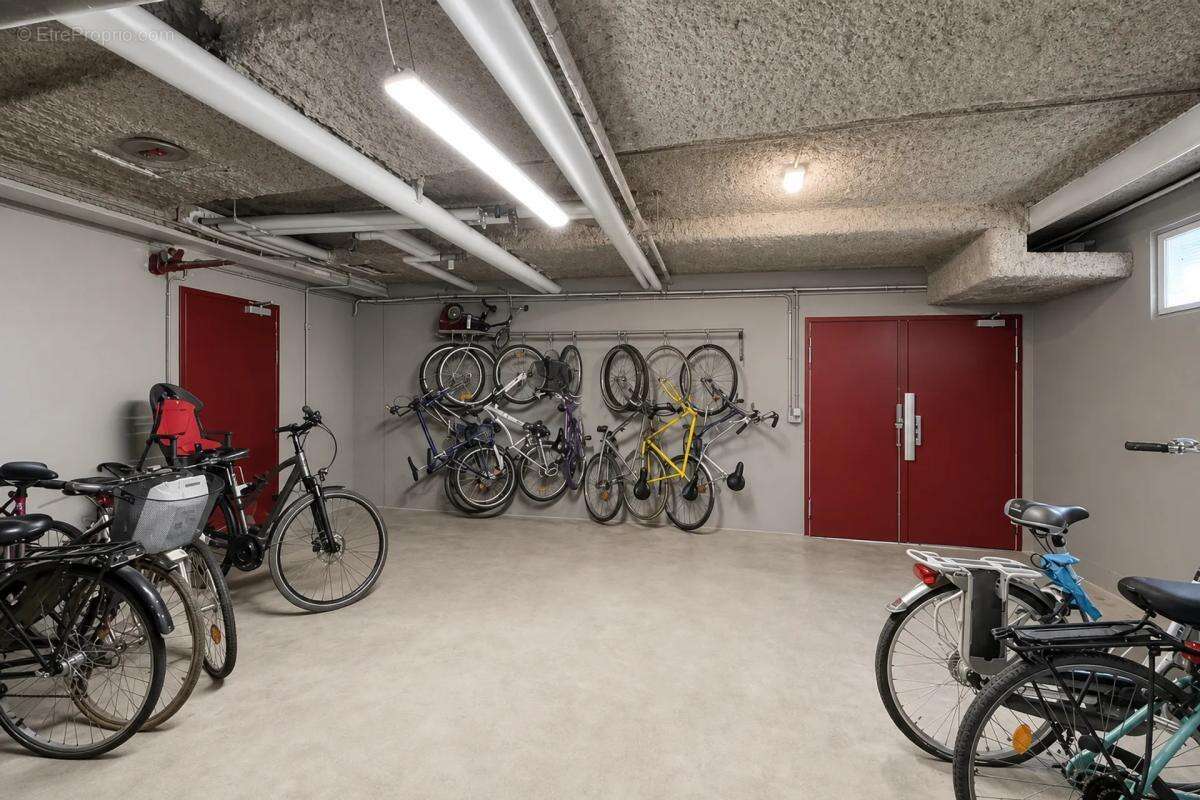 Appartement 2 pièces de 50 m² à Fontenay-aux-Roses - photo 9