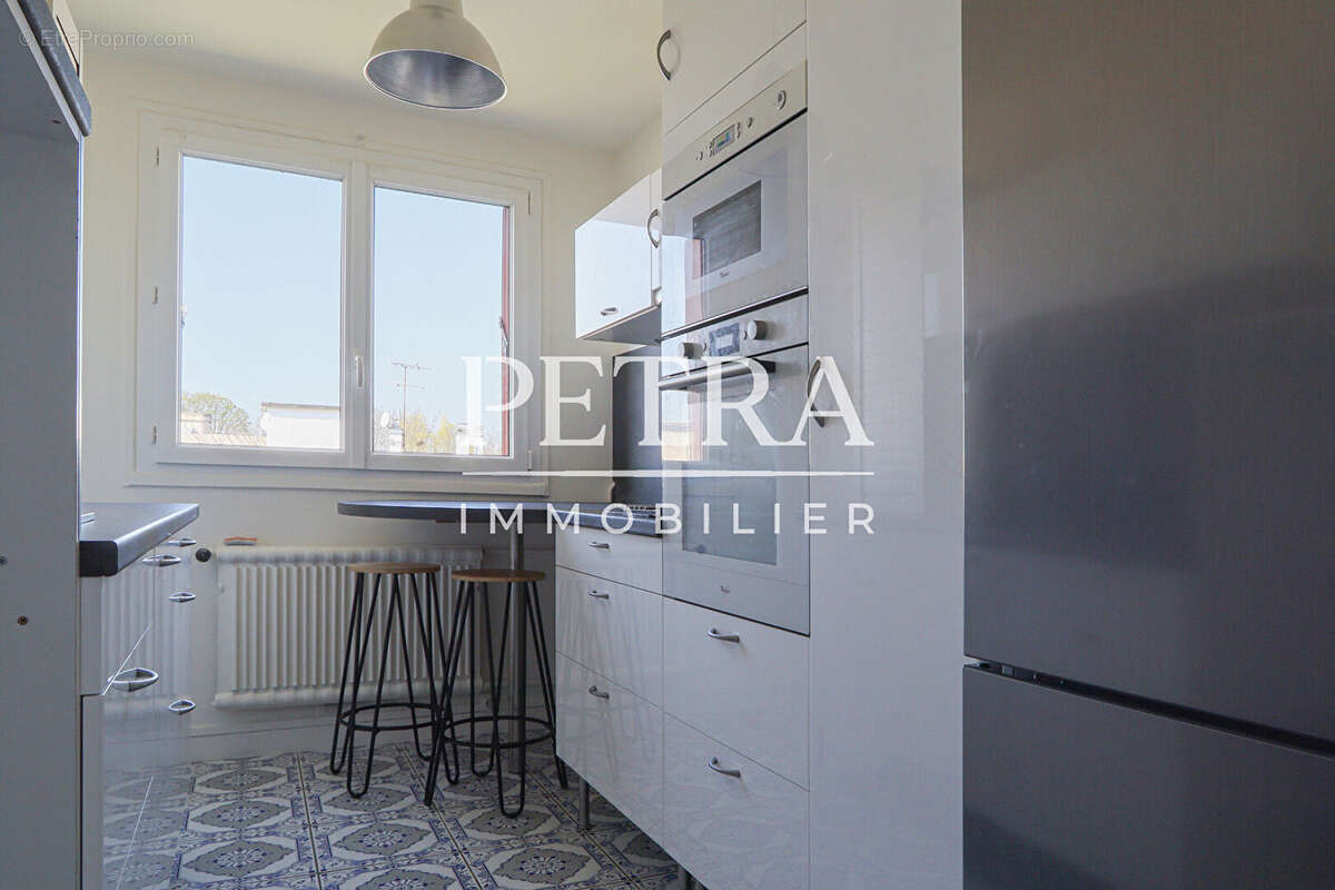 Appartement à CHEVILLY-LARUE