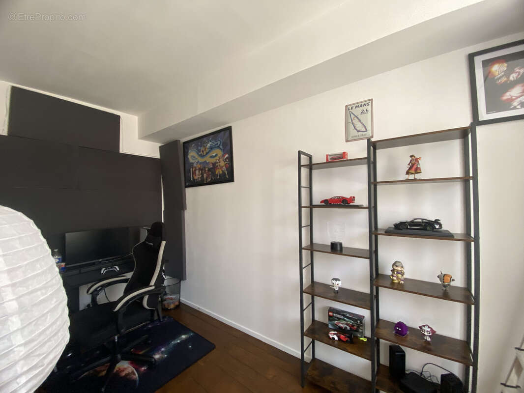 Appartement à JANZE