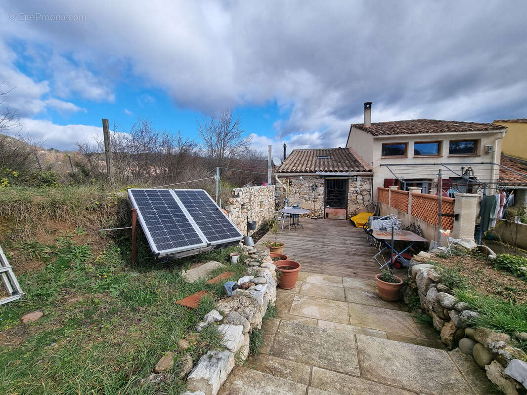 Maison à QUINSON