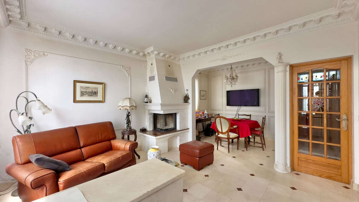 Maison à SAVIGNY-SUR-ORGE