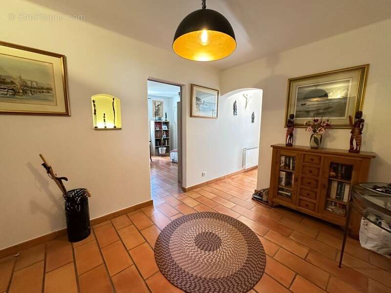 Appartement à GREOUX-LES-BAINS