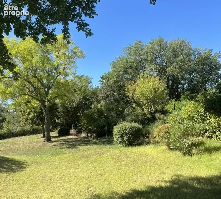 Maison 6 pièces / 190 m² / 1 130 000 EUR / EGUILLES - photo 3