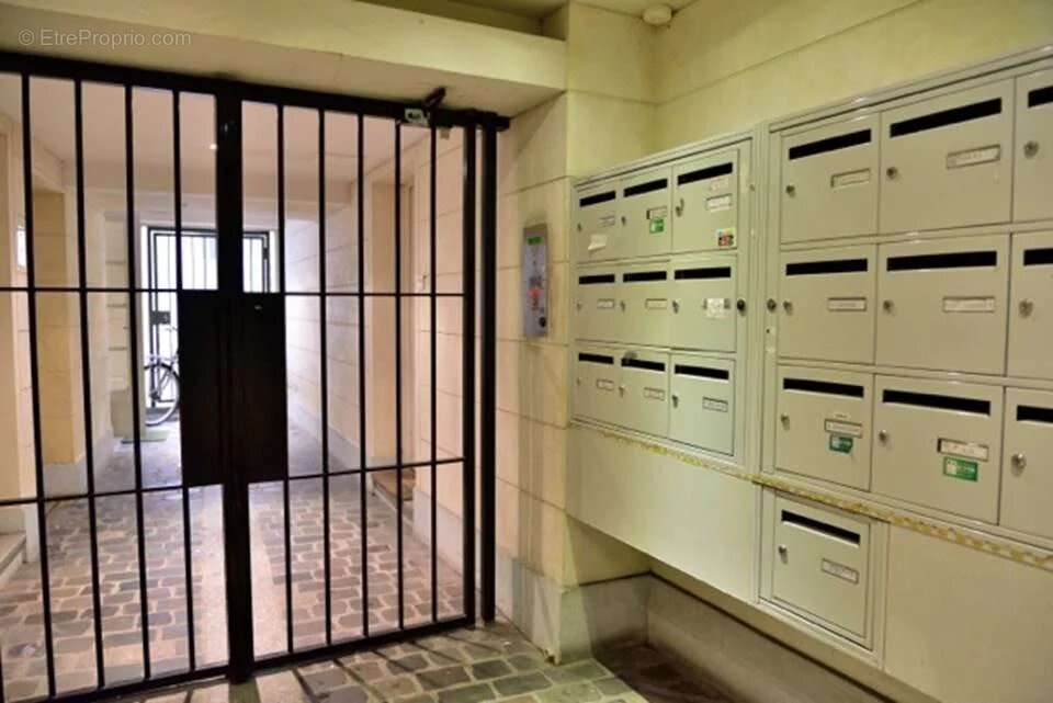 Appartement à PARIS-3E