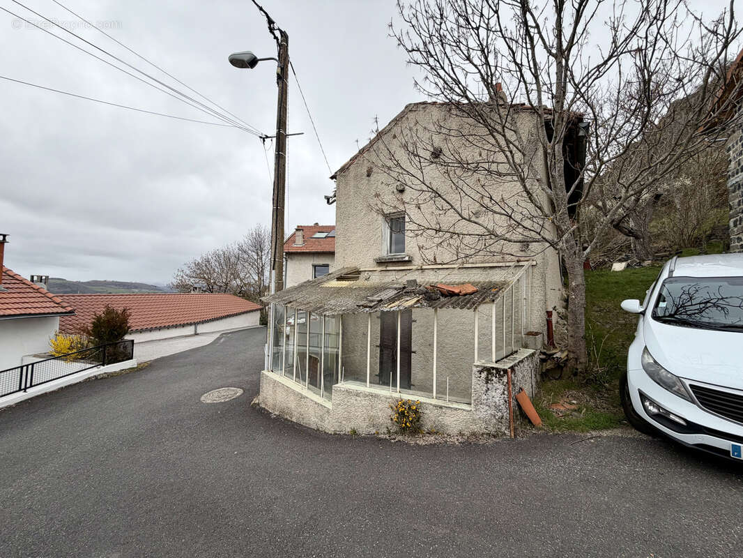 Maison à SAINT-GERMAIN-LAPRADE