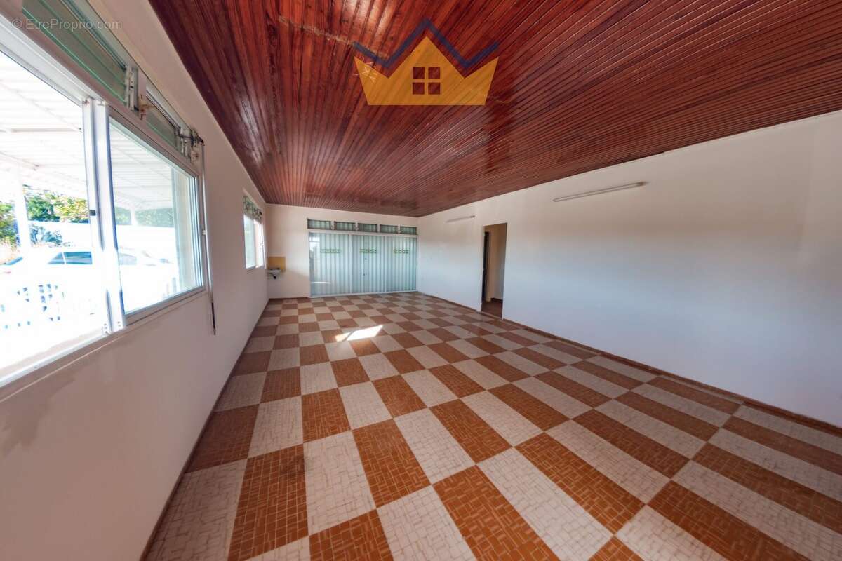 Maison à SCHOELCHER