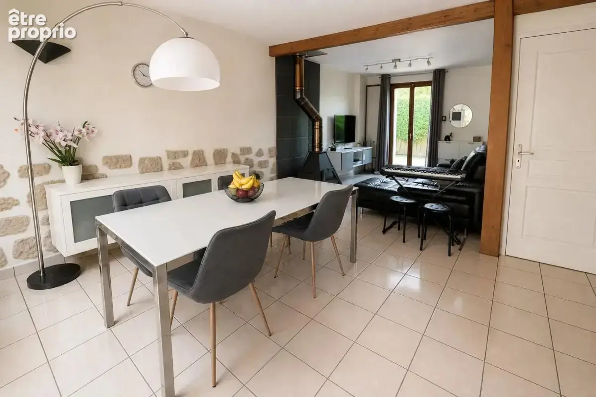 Maison de 5 pièces de 100 m² à Corbeil-Essonnes - photo 6