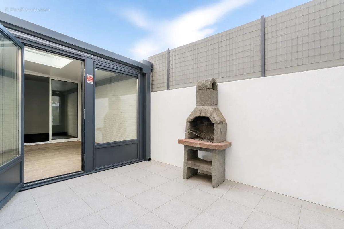 Charmante maison de ville à Saint-Denis - photo 6