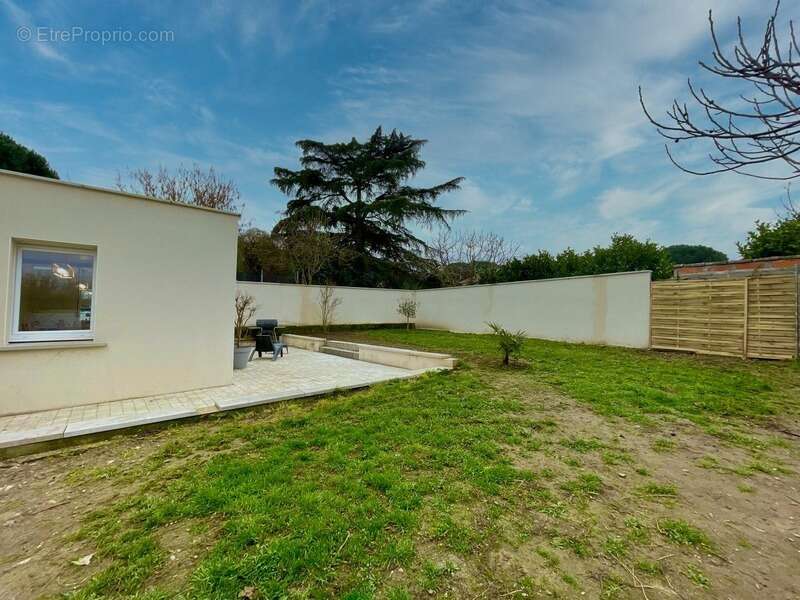 Maison à CORNEBARRIEU