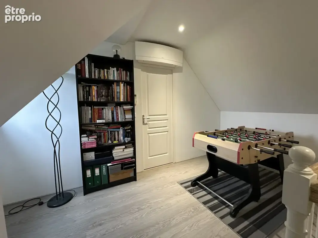 Maison entièrement rénovée - photo 25