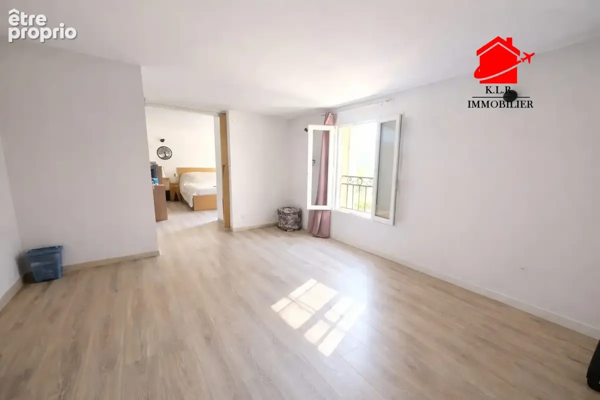 Maison 5 pièces 175 m² à vendre à Carros (06510) - photo 8