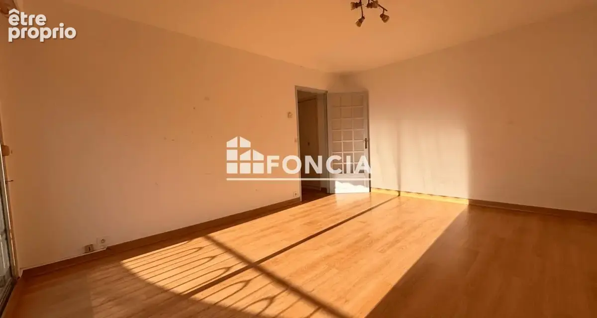 Montpellier RONDELET - Grand T2 de 55 m² avec balcon, ascenseur cave et parking sous-sol - photo 5
