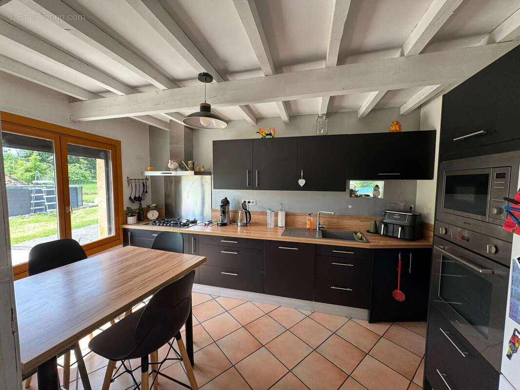 Maison à BUZET-SUR-TARN