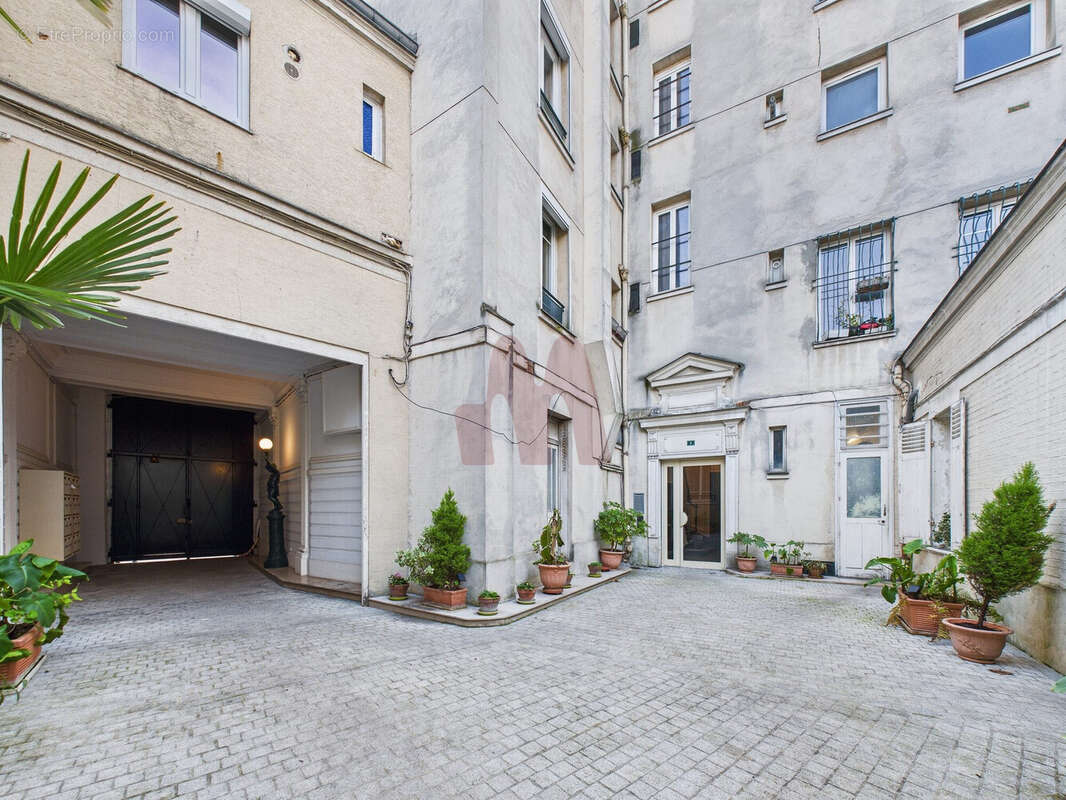 Appartement à BOULOGNE-BILLANCOURT