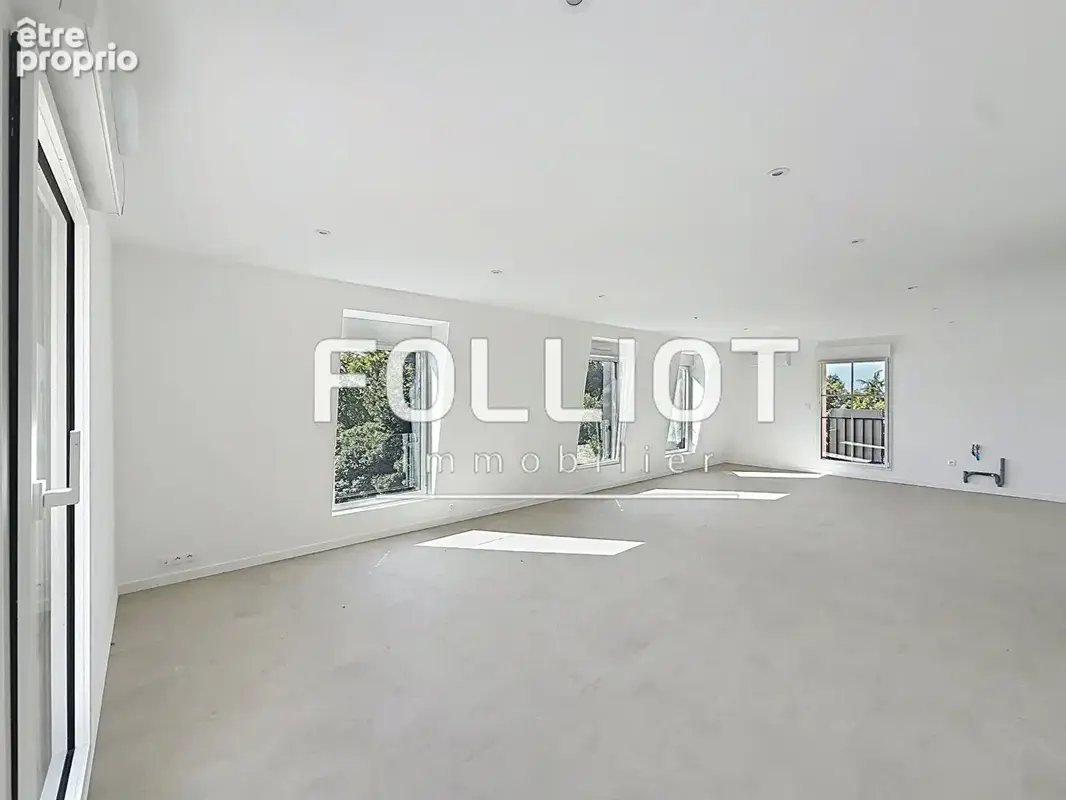 A VENDRE Appartement Avranches 4 pièce(s) 97 m2 - photo 2