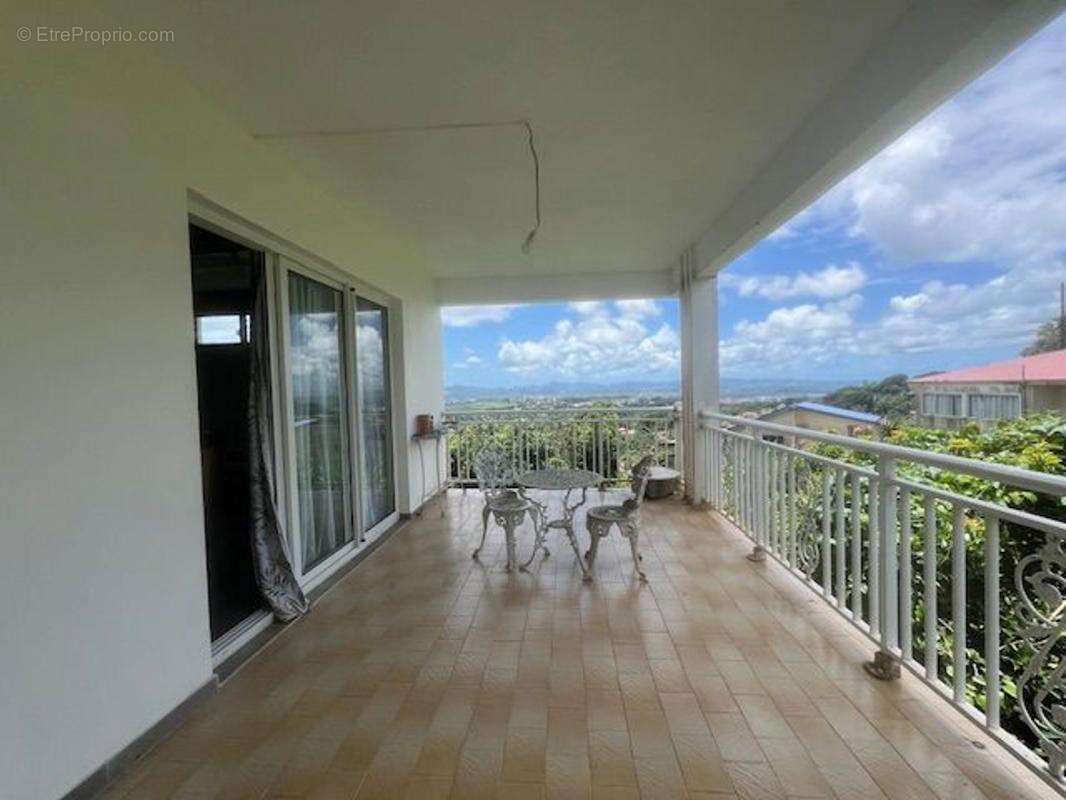 Maison à FORT-DE-FRANCE