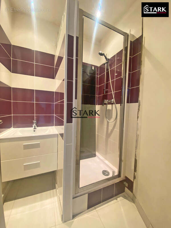 Appartement 350 m² à Hericourt  - photo 5