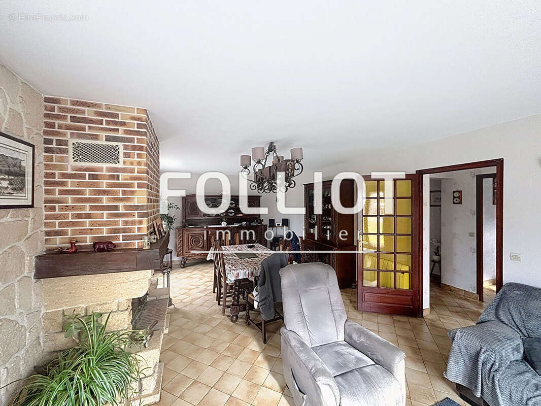 Maison à GONNEVILLE-SUR-MER