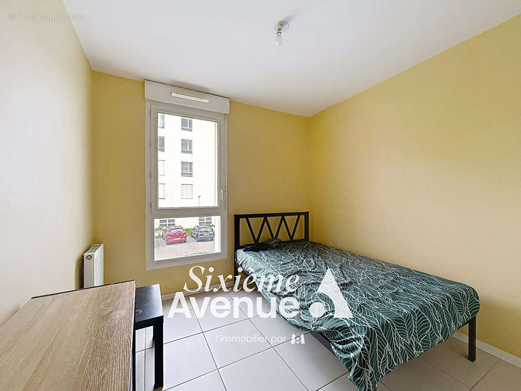 Appartement à VAULX-EN-VELIN