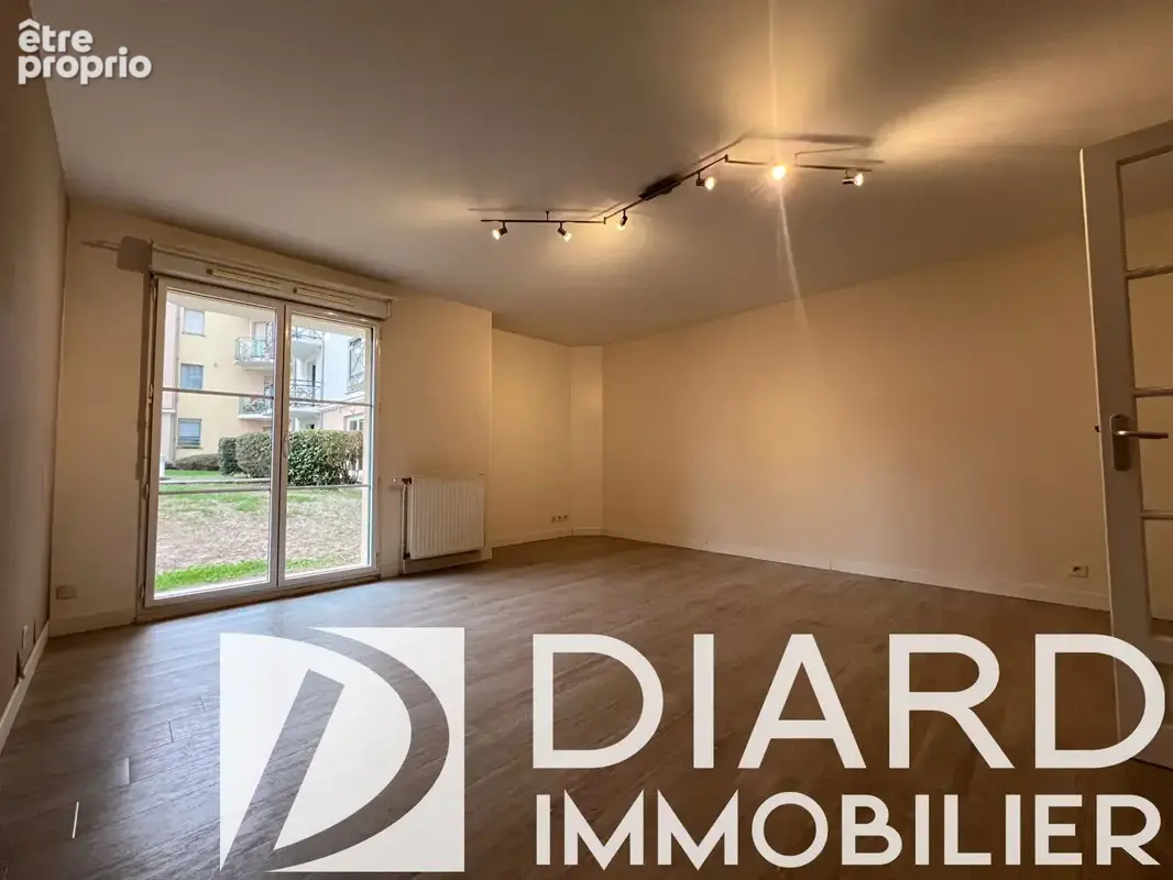 Appartement Vitre 3 pièce(s) 68.42 m2 - photo 2