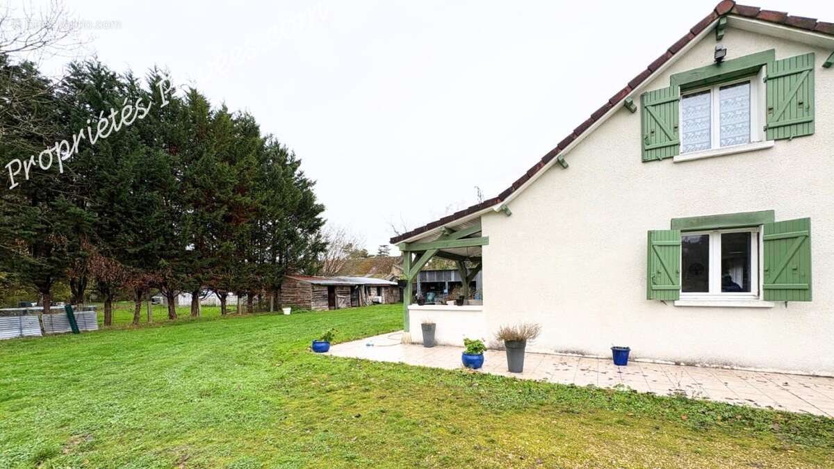 Maison Monthou Sur Bievre 10 pièce(s) 135 m2 - photo 3