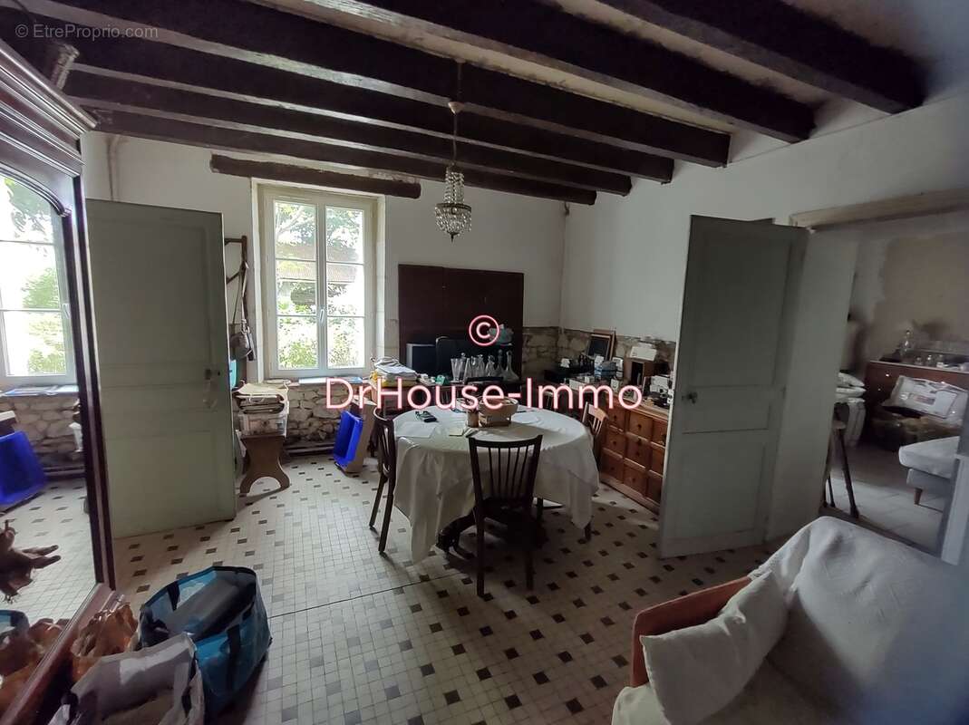 Maison à PELLEVOISIN