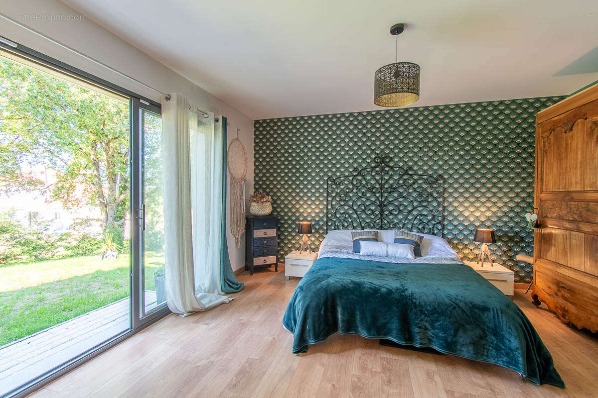 Maison à MERY-SUR-CHER