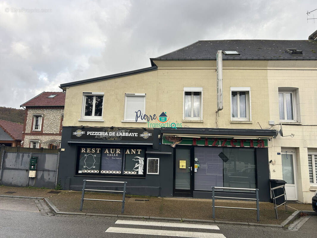 Appartement à LILLEBONNE