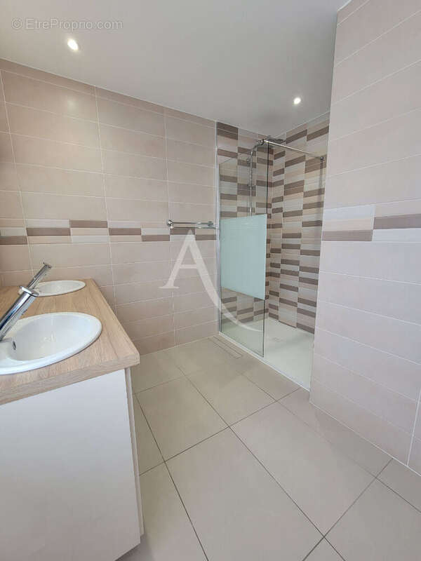 Maison à LATOUR-BAS-ELNE