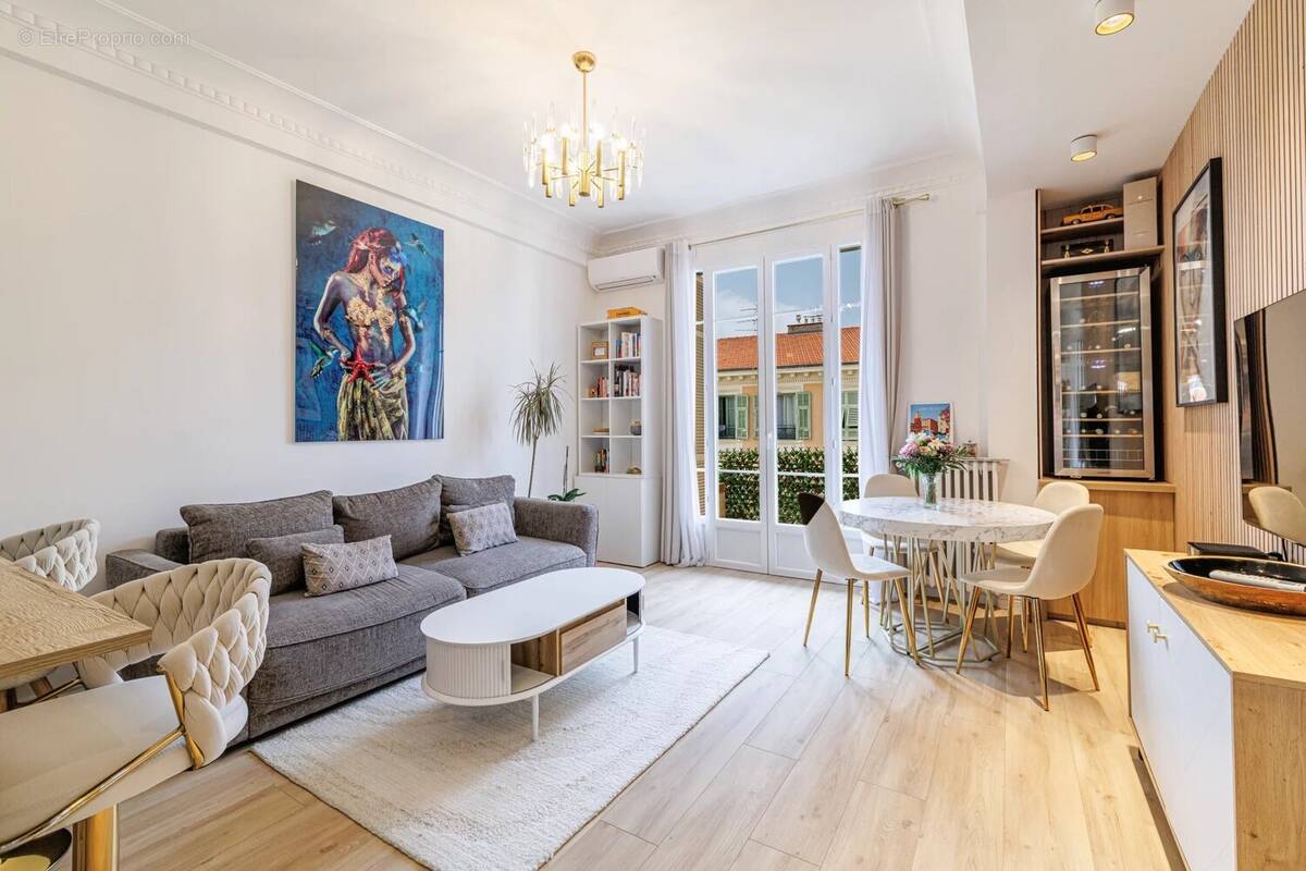 Appartement à NICE
