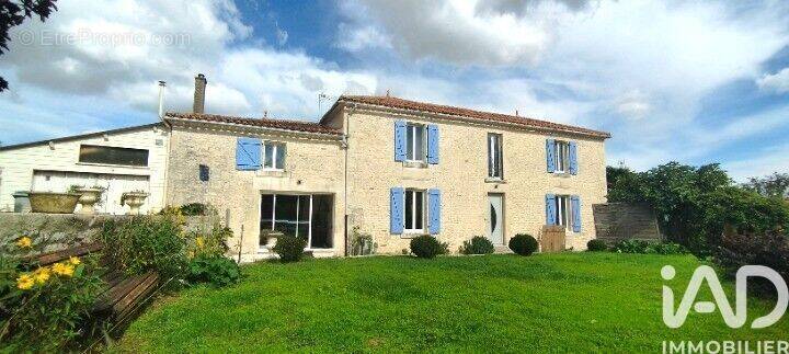 Photo 1 - Maison à PETOSSE