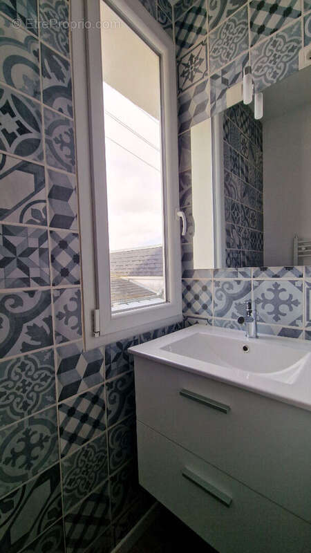 Maison à L'HUISSERIE