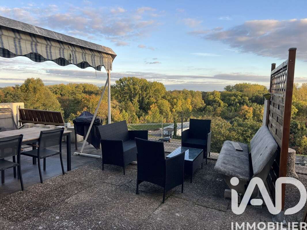 Photo 2 - Maison à VERNOU-SUR-BRENNE