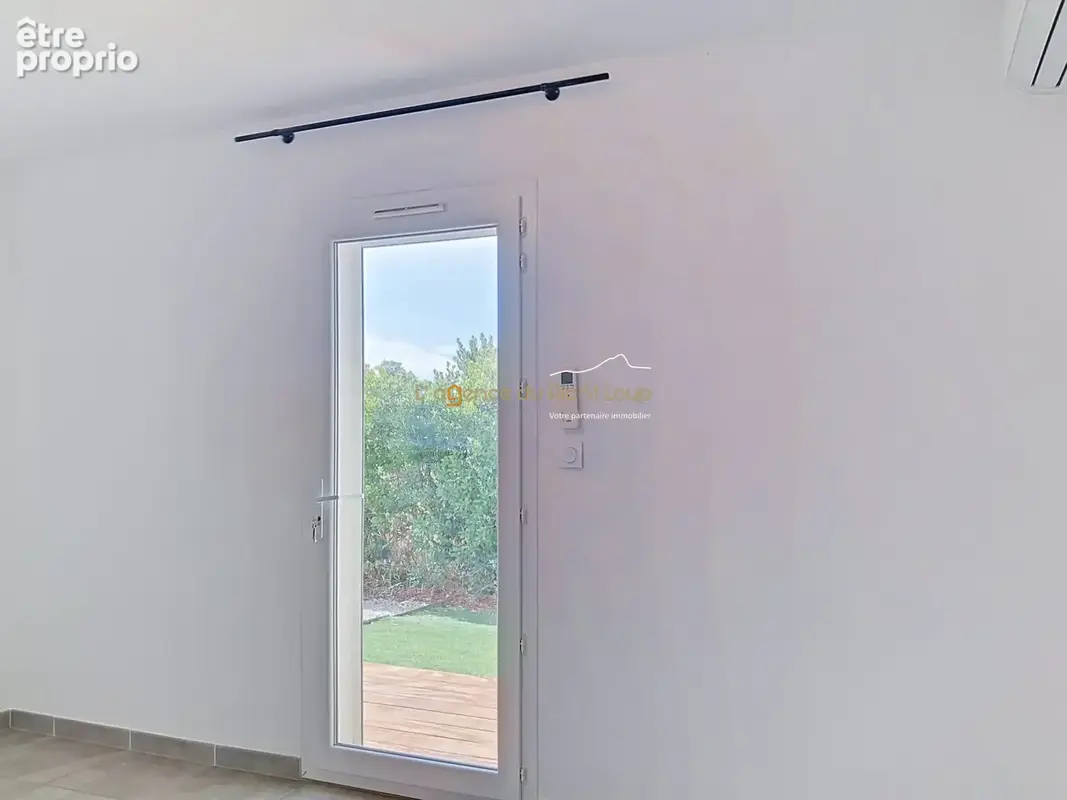 Maison 88 m² à Saint-Mathieu-De-Treviers  - photo 6
