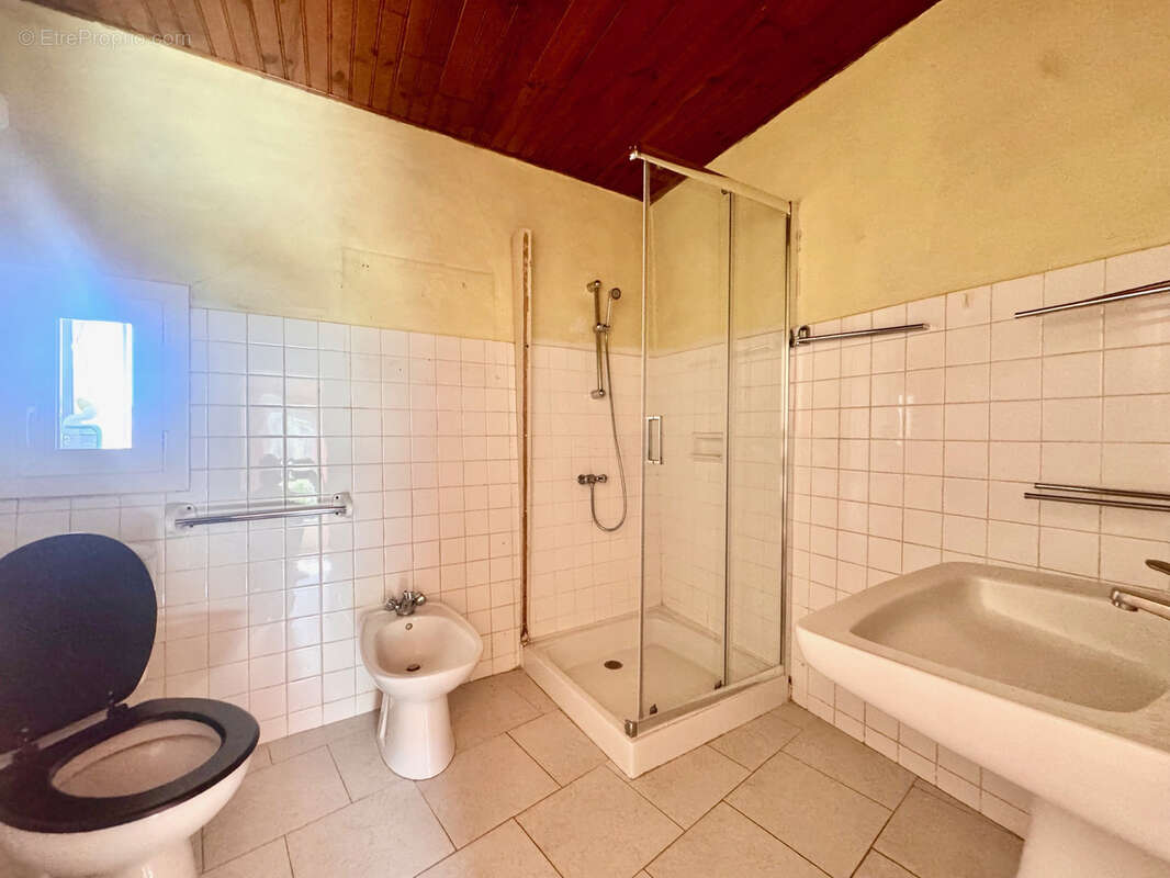 Maison à VAISON-LA-ROMAINE