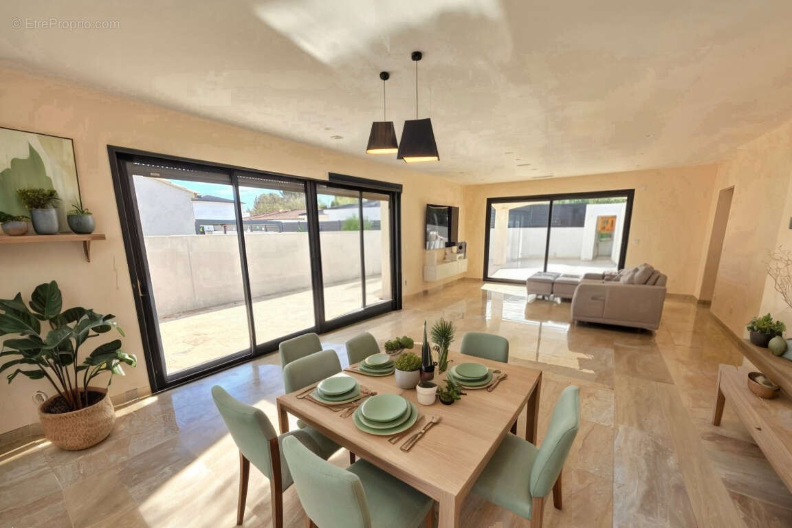 Maison à PORT-DE-BOUC