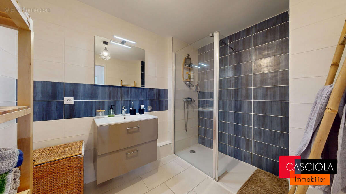 Appartement à MARLY