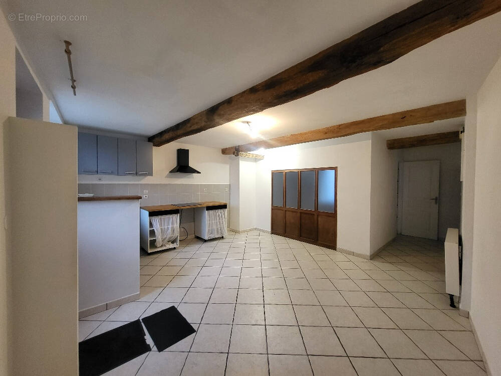 Appartement à CHATILLON-SUR-CHALARONNE