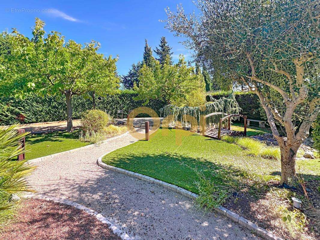 Maison à DRAGUIGNAN