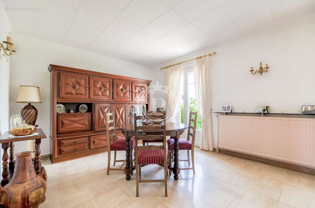 Maison à FRANCONVILLE