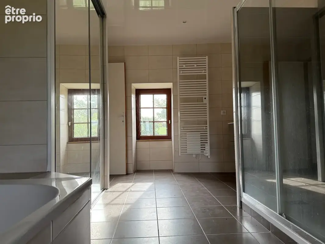 Auv 1213 : Grande maison habitable au calme, parcelle 570m2 - photo 41