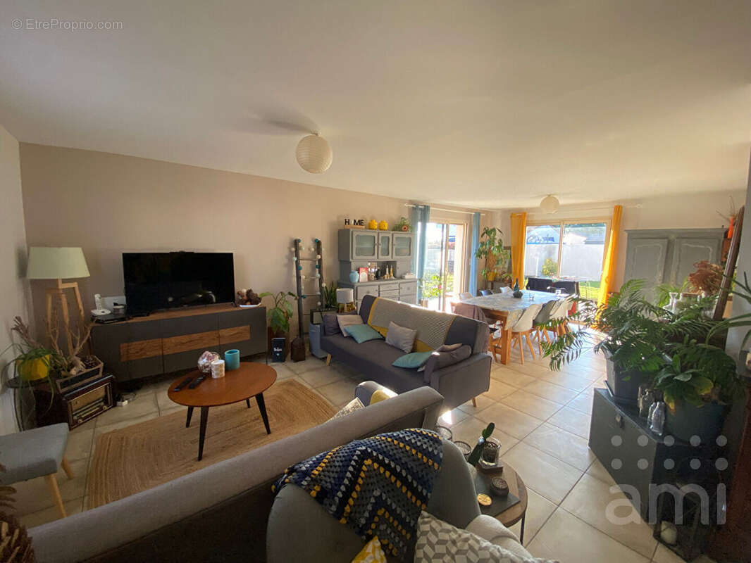 Maison à SAINT-SYMPHORIEN