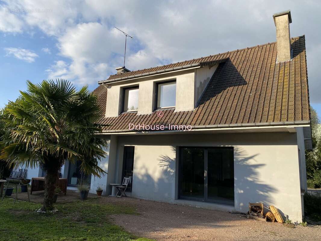 Maison à MARCONNELLE