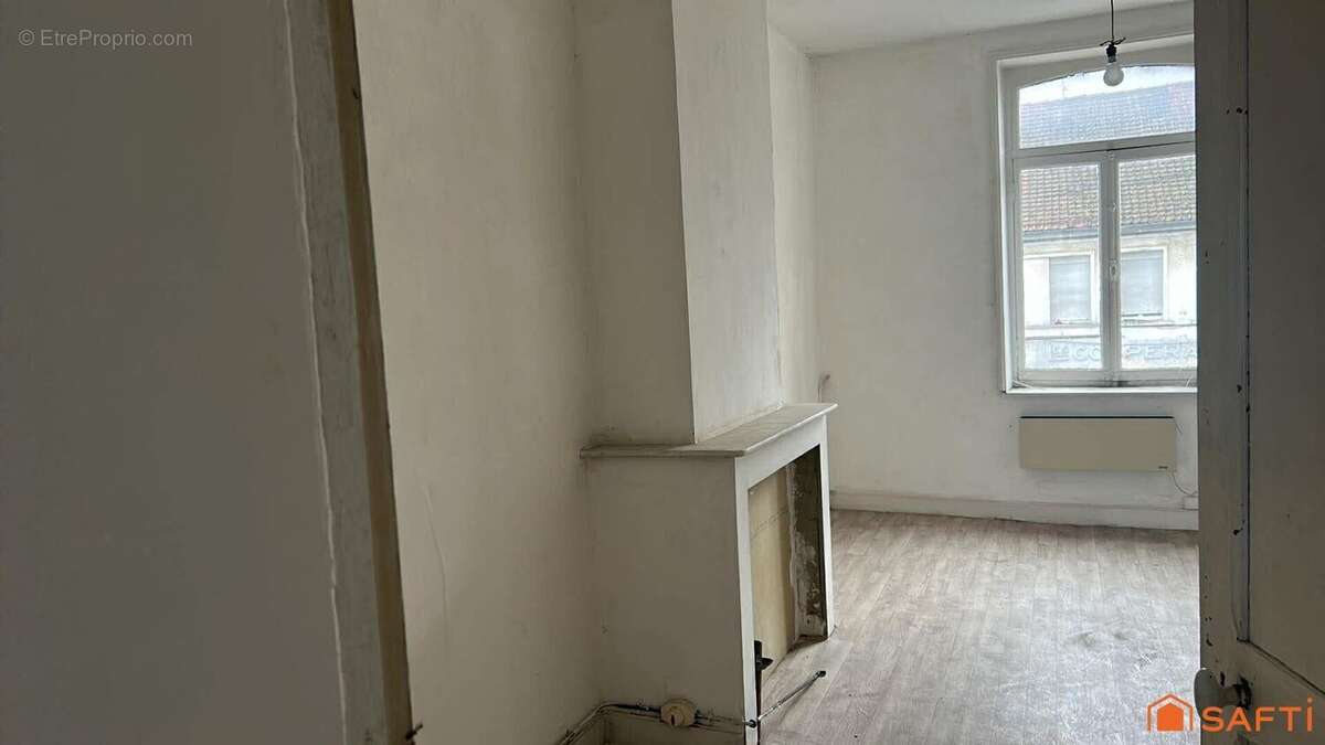 Photo 4 - Commerce à VALENCIENNES