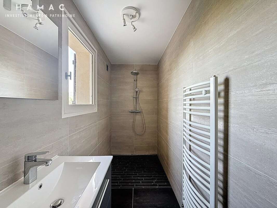 Maison à SAINTE-FOY-L&#039;ARGENTIERE