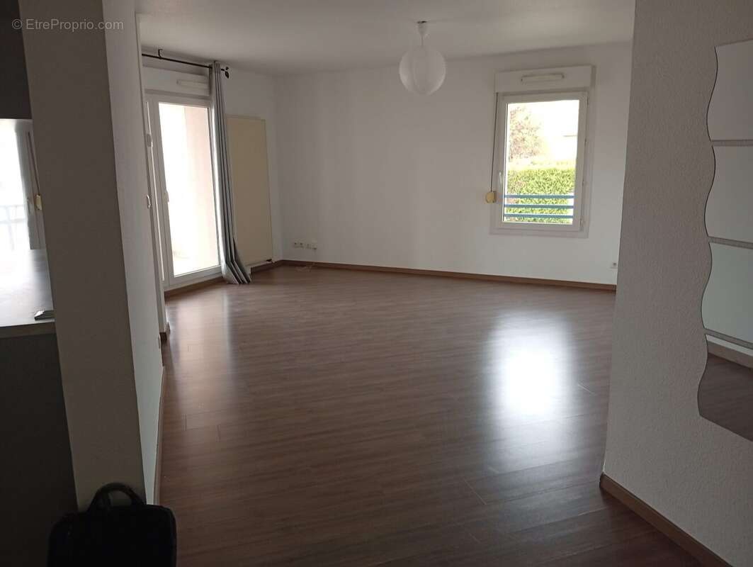 Appartement à BAVILLIERS