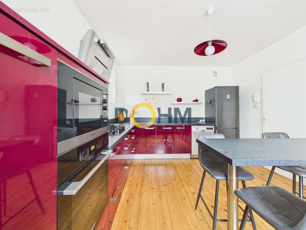 Maison rénovée de 180 m2 à vendre à Saugues avec terrain clos de 600 m2 - photo 13