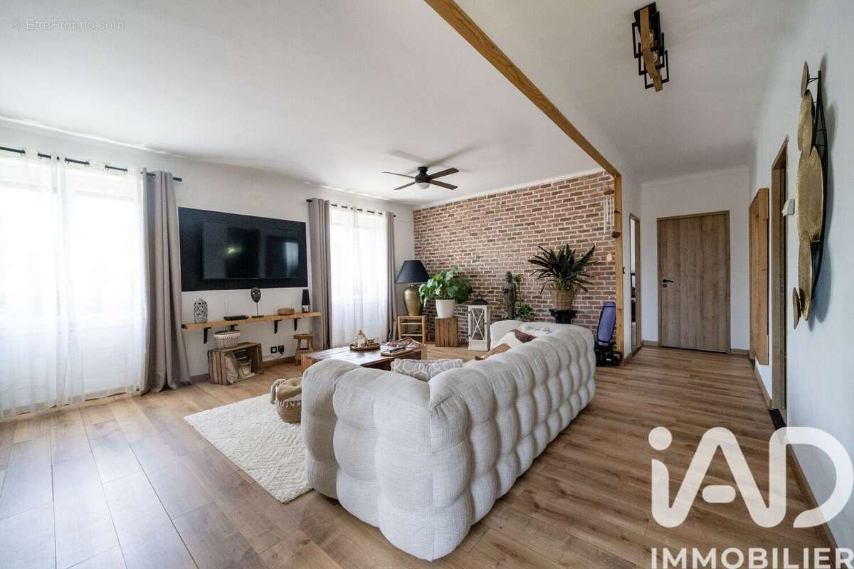 Maison 95 m² à Terrasson-Lavilledieu  - photo 8